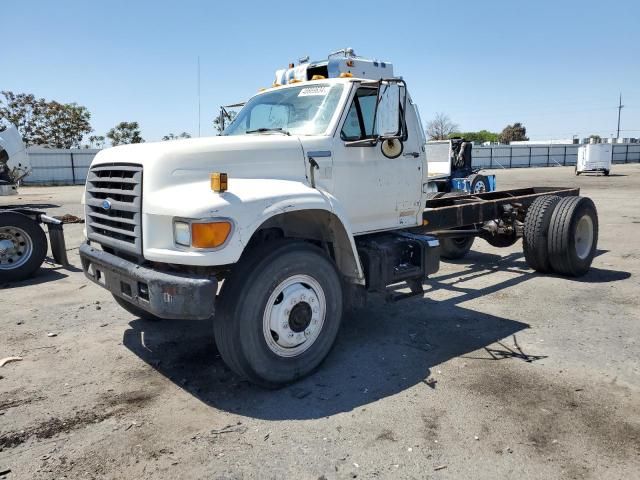 1995 Ford F700