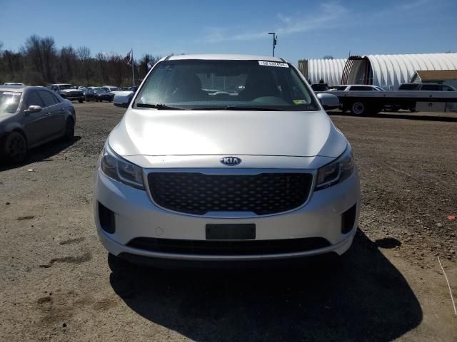 2015 KIA Sedona L