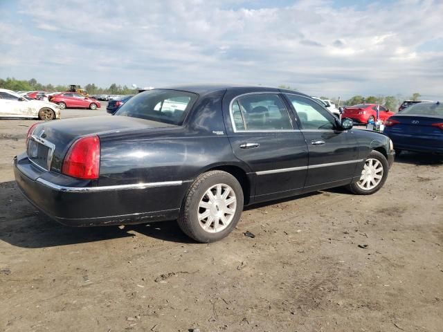 2009 Lincoln Town Car Signature Limited