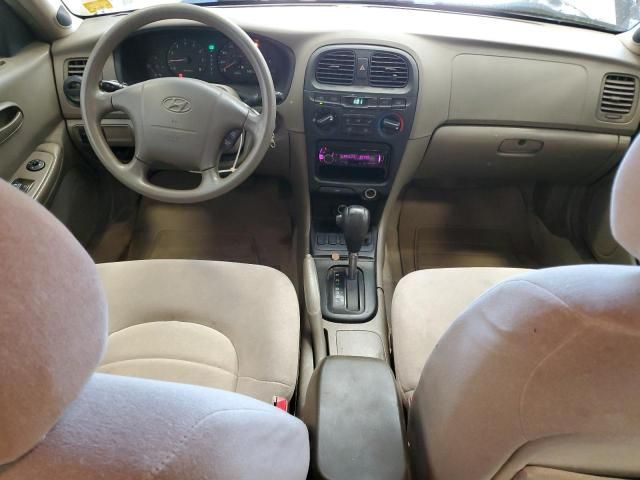 1999 Hyundai Sonata Base