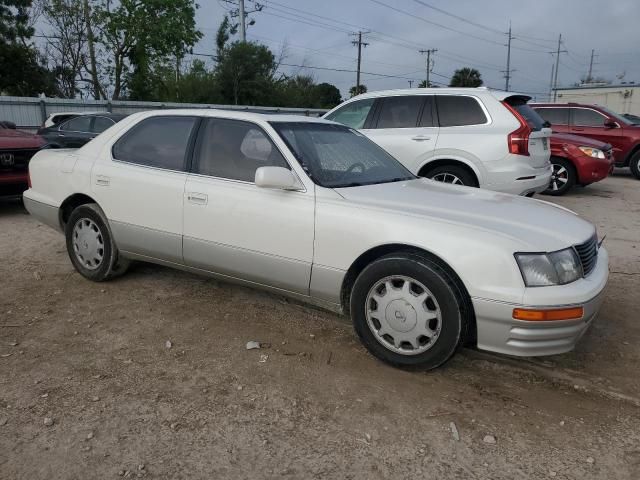 1996 Lexus LS 400