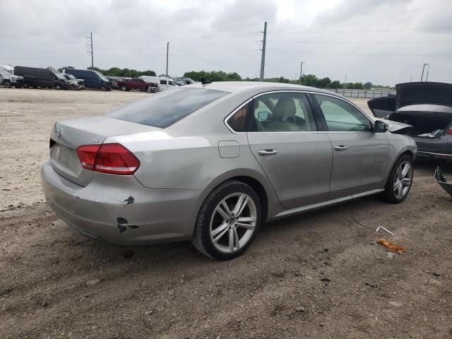 2013 Volkswagen Passat SE