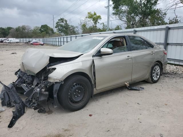 2016 Toyota Camry LE