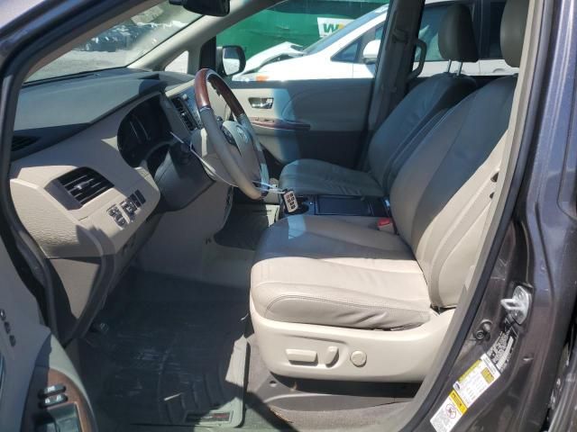 2011 Toyota Sienna XLE