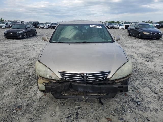 2005 Toyota Camry LE