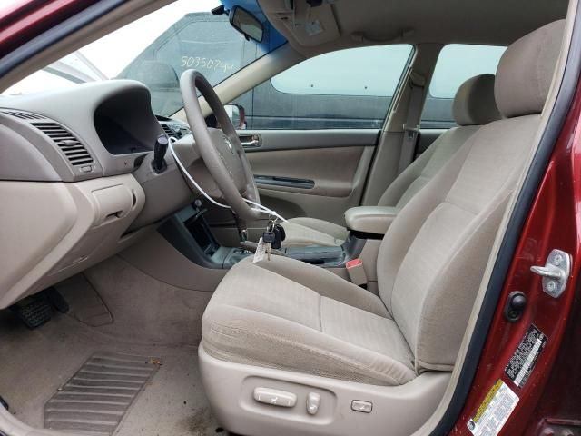 2005 Toyota Camry LE