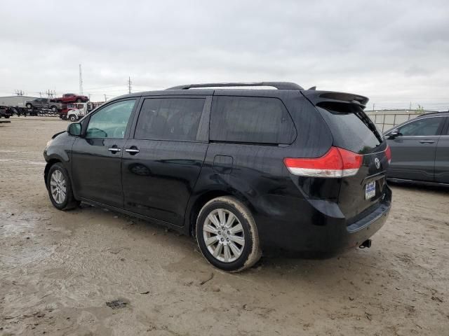 2012 Toyota Sienna XLE