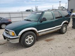 Salvage vehicles for parts for sale at auction: 1997 Chevrolet Blazer