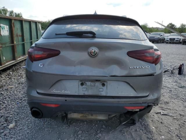 2018 Alfa Romeo Stelvio TI