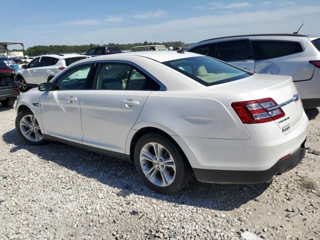 2014 Ford Taurus SEL