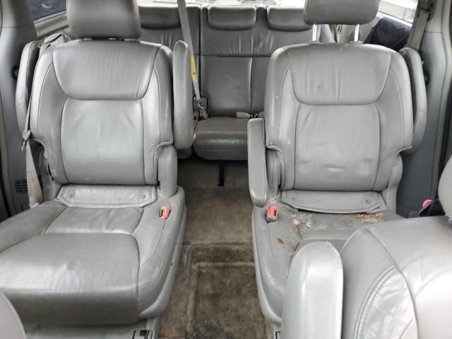 2005 Toyota Sienna XLE