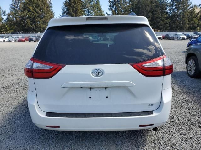 2015 Toyota Sienna LE