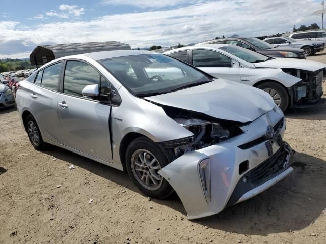 2020 Toyota Prius LE