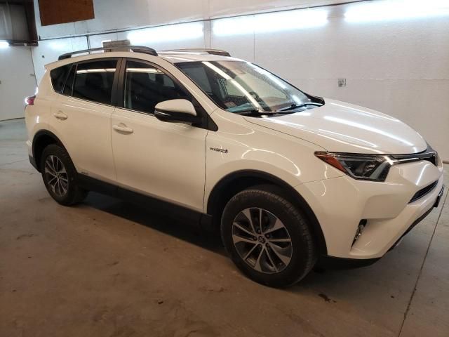 2018 Toyota Rav4 HV LE