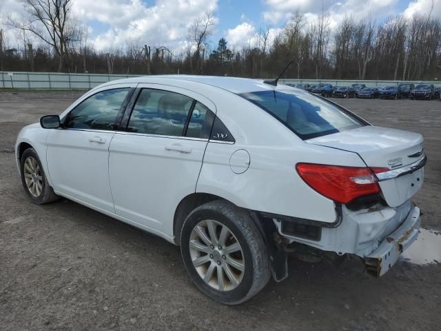 2013 Chrysler 200 Touring