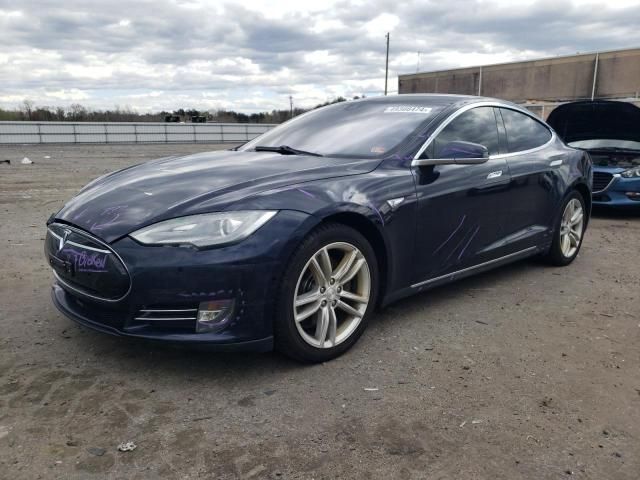 2014 Tesla Model S