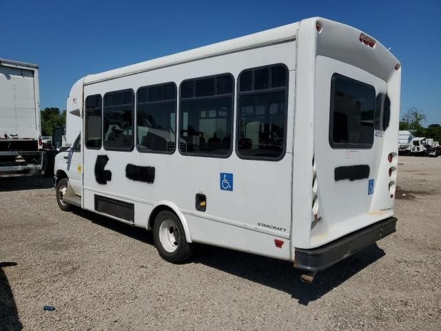 2016 Ford Econoline E350 Super Duty Cutaway Van