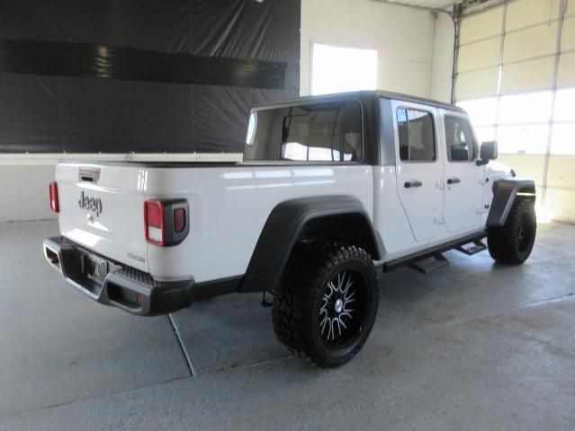 2020 Jeep Gladiator Sport