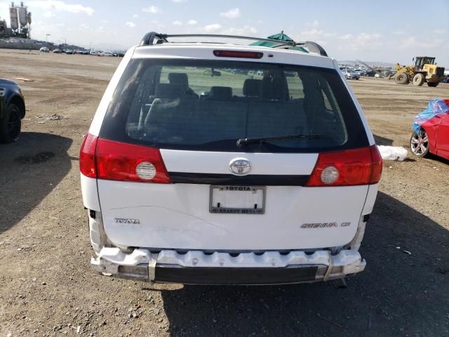 2006 Toyota Sienna CE