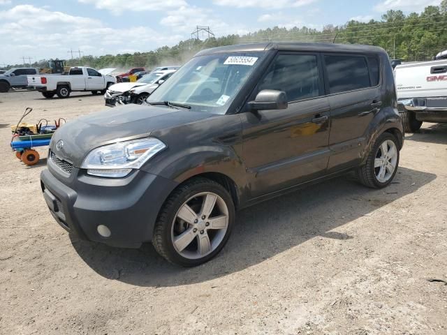 2011 KIA Soul +