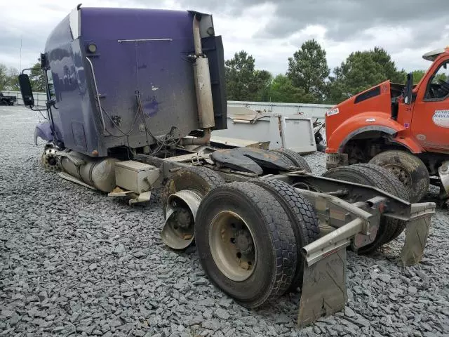 2014 Freightliner Conventional Columbia