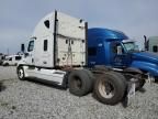 2011 Freightliner Cascadia 125