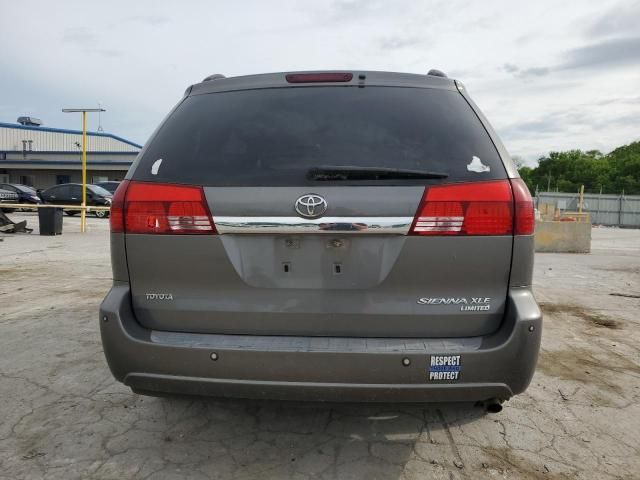 2005 Toyota Sienna XLE