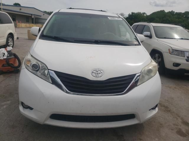 2012 Toyota Sienna LE