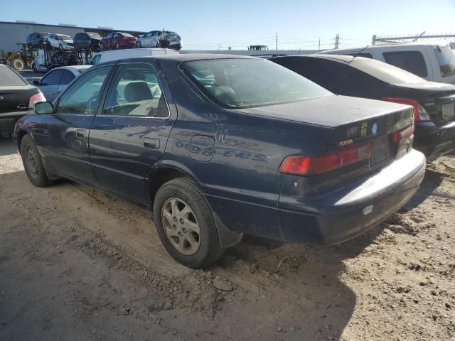 1998 Toyota Camry LE