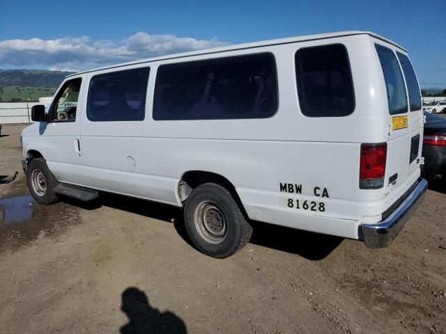 2013 Ford Econoline E350 Super Duty Wagon