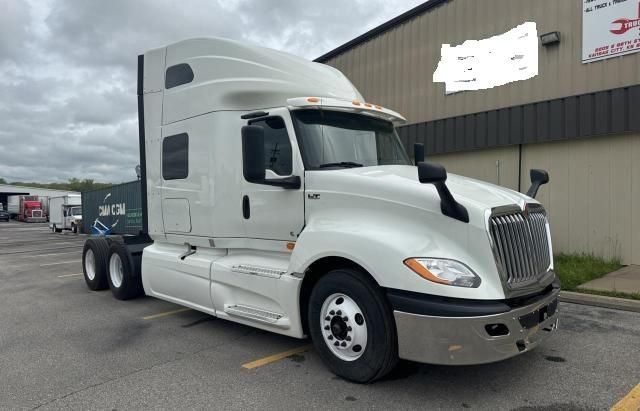 2019 International LT625