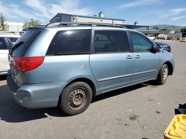 2007 Toyota Sienna CE