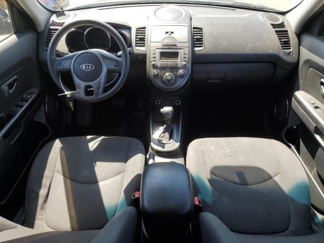 2011 KIA Soul +