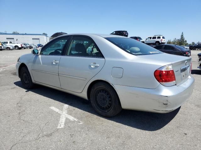 2005 Toyota Camry LE