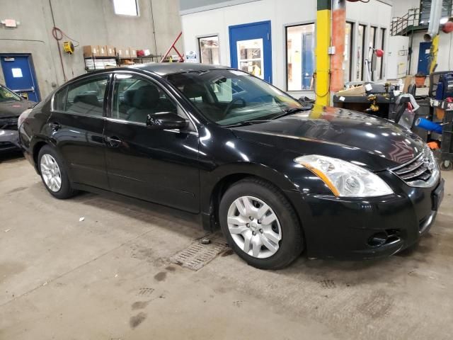 2010 Nissan Altima Base