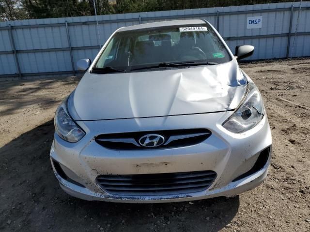 2013 Hyundai Accent GLS