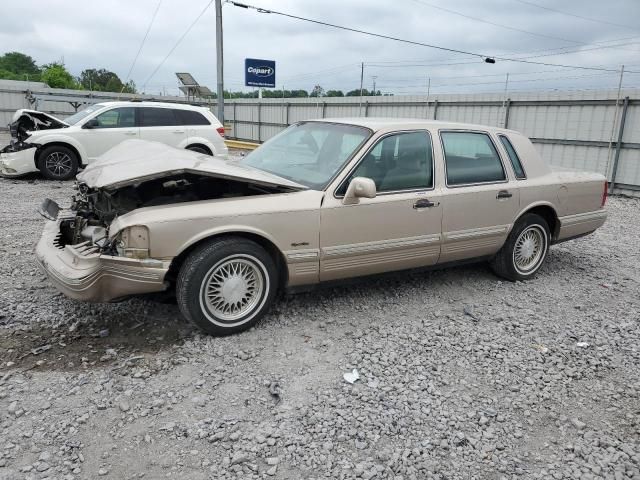 1997 Lincoln Town Car Signature