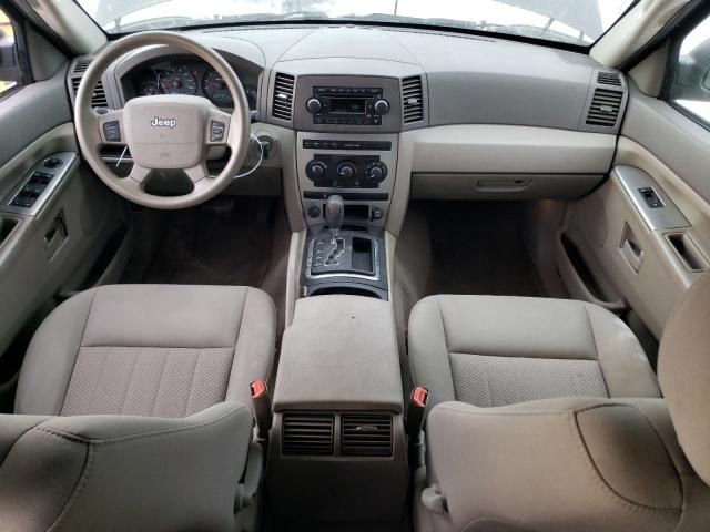 2006 Jeep Grand Cherokee Laredo