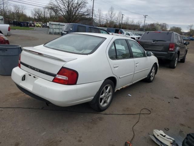 2000 Nissan Altima XE