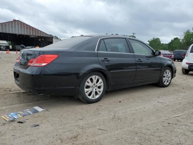 2010 Toyota Avalon XL