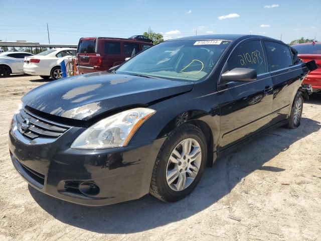 2010 Nissan Altima Base