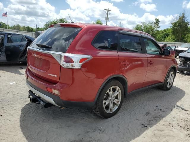 2015 Mitsubishi Outlander SE