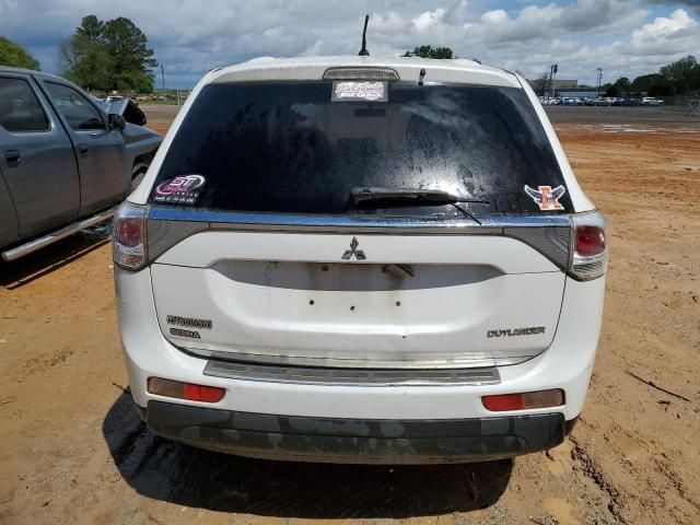 2014 Mitsubishi Outlander SE