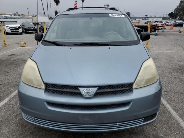 2005 Toyota Sienna CE