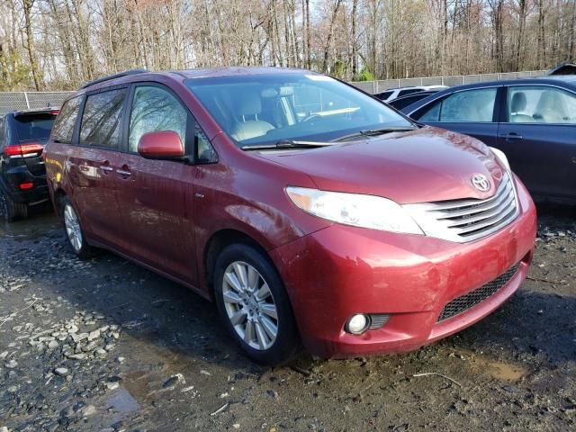 2017 Toyota Sienna XLE