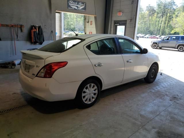 2013 Nissan Versa S