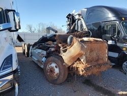 Salvage cars for sale from Copart Oklahoma City, OK: 2019 Freightliner Cascadia 126