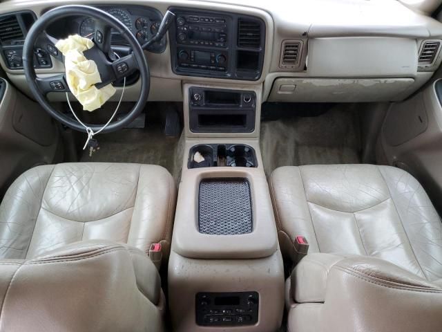 2003 Chevrolet Suburban C1500