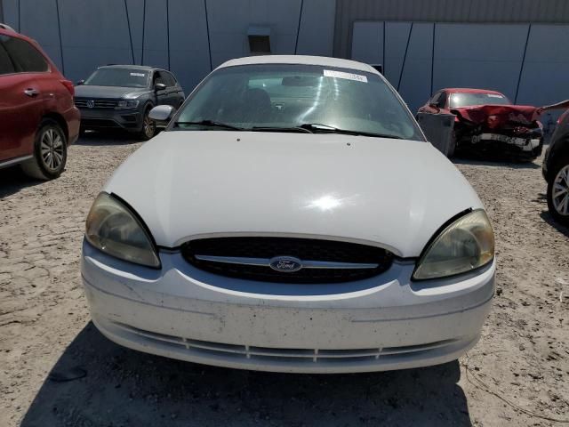 2003 Ford Taurus SE