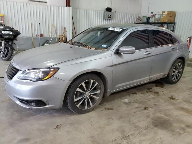 2014 Chrysler 200 Limited